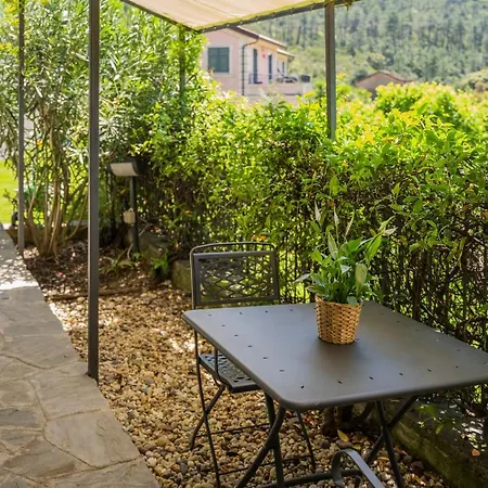 Timo - Luisa: Con Vasca Idromassaggio Privata * Casarza Ligure