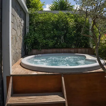 Timo - Luisa: Con Vasca Idromassaggio Privata *